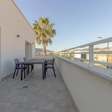 Tesino Eco With Access & Parasol *