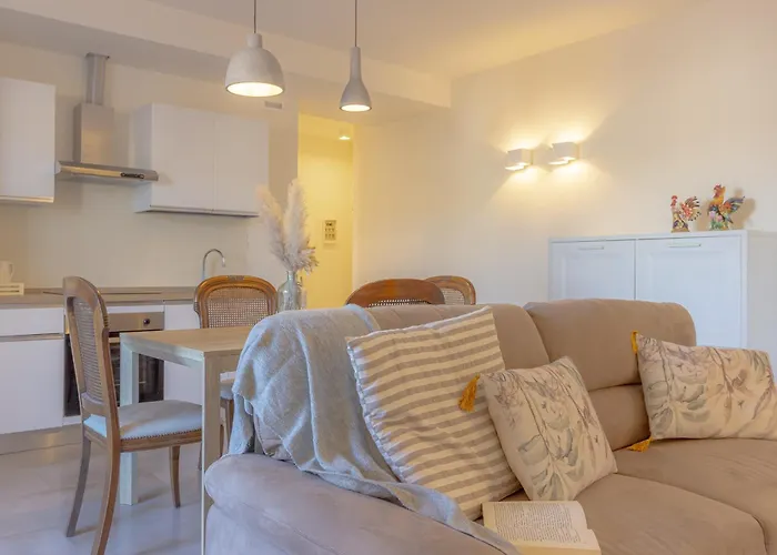 Tesino Eco With Access & Parasol Apartamento